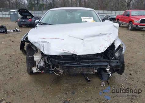 2015 Volkswagen Passat 1.8T Wolfsburg Edition z USA, uszkodzony, nr VIN 1VWAT7A30FC098125